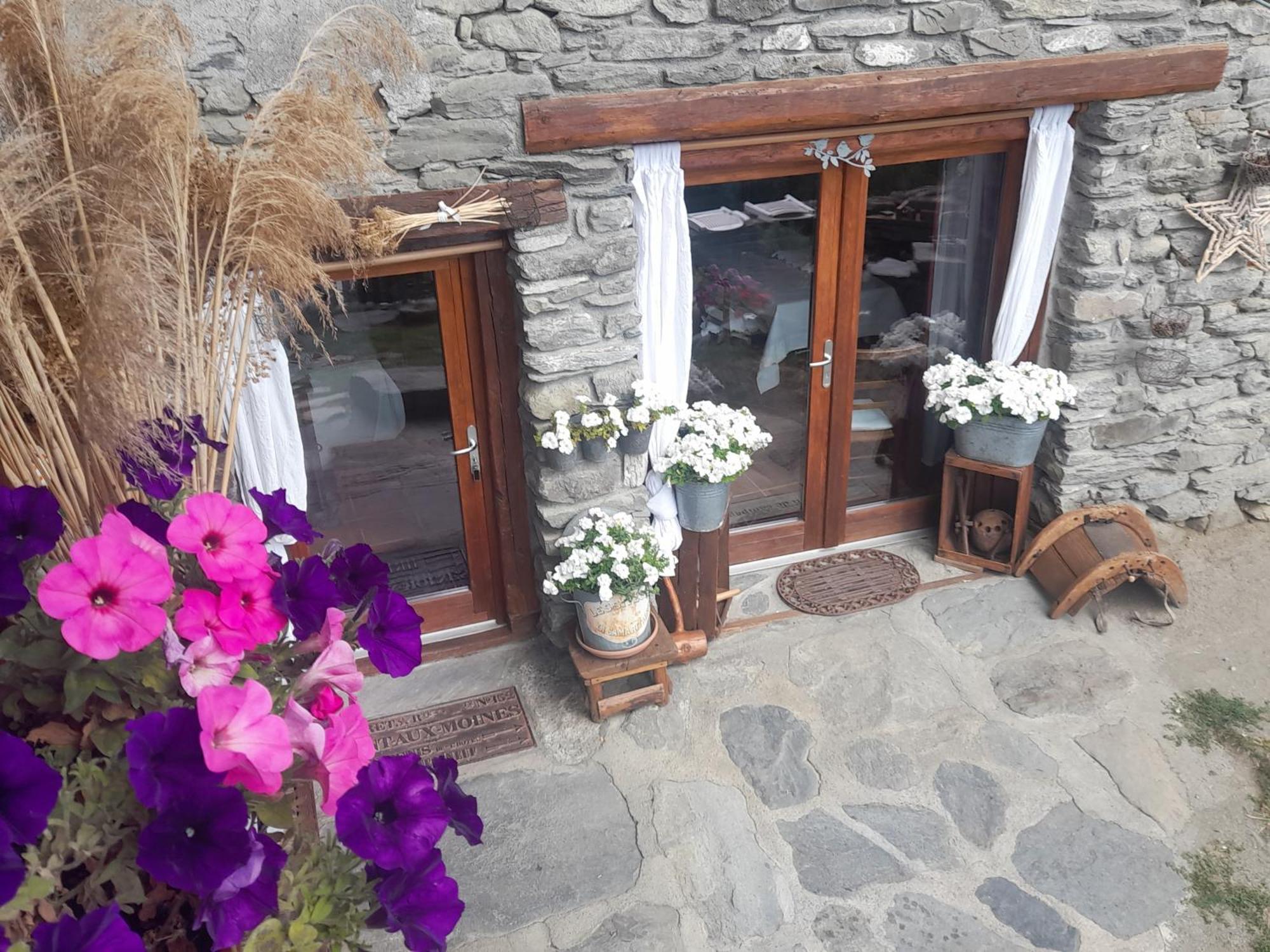 Appartement De Charme 4/6 Pers Dans Joli Village De Montagne Бур-Сен-Морис Екстер'єр фото